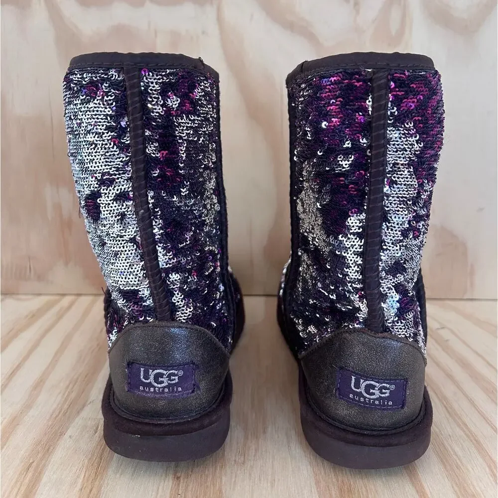 UGG Australia - Classic Short Sequin -Boots -Silver/Purple -Women's -8 - 1002978
